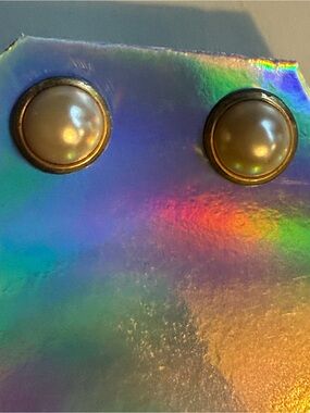 Vintage Pearl Stud Earrings